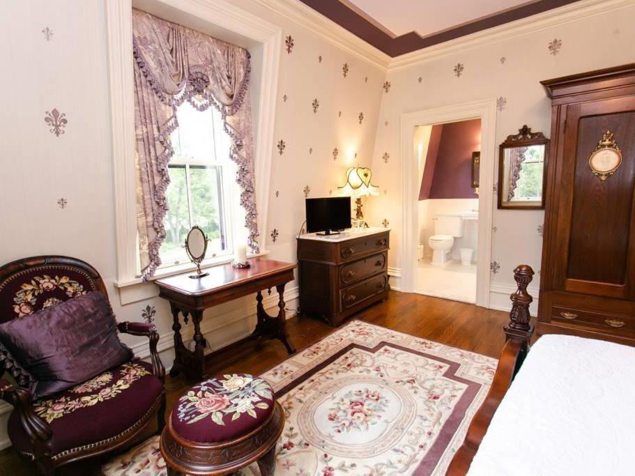 Silas W Robbins B&B Wethersfield Exterior photo