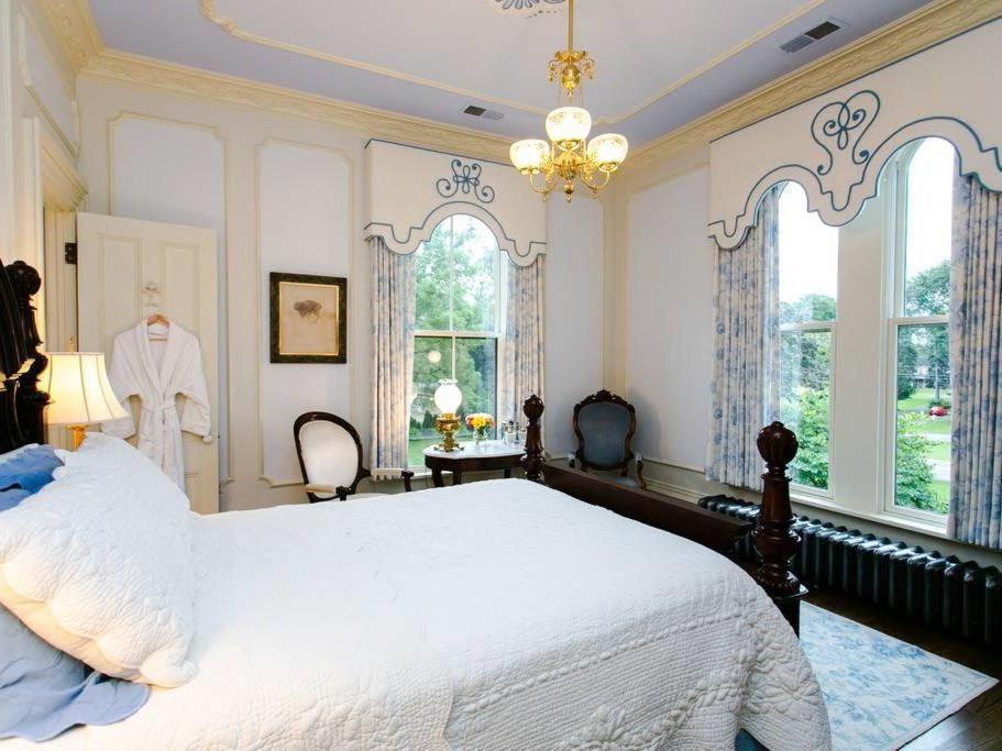 Silas W Robbins B&B Wethersfield Exterior photo